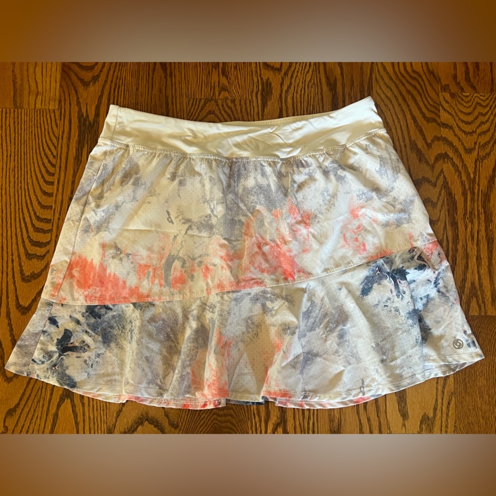 Lija Women's Tie-Dye Skort in White, Pink, and Blue - Picture 2 of 4